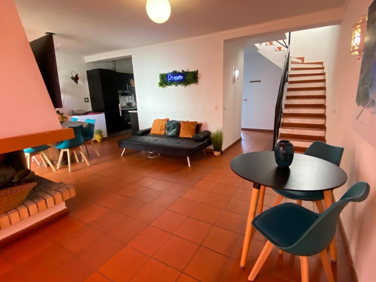 Vila Summer House, Only 2 Minutes To The Beach In Vilamoura! Exteriér fotografie